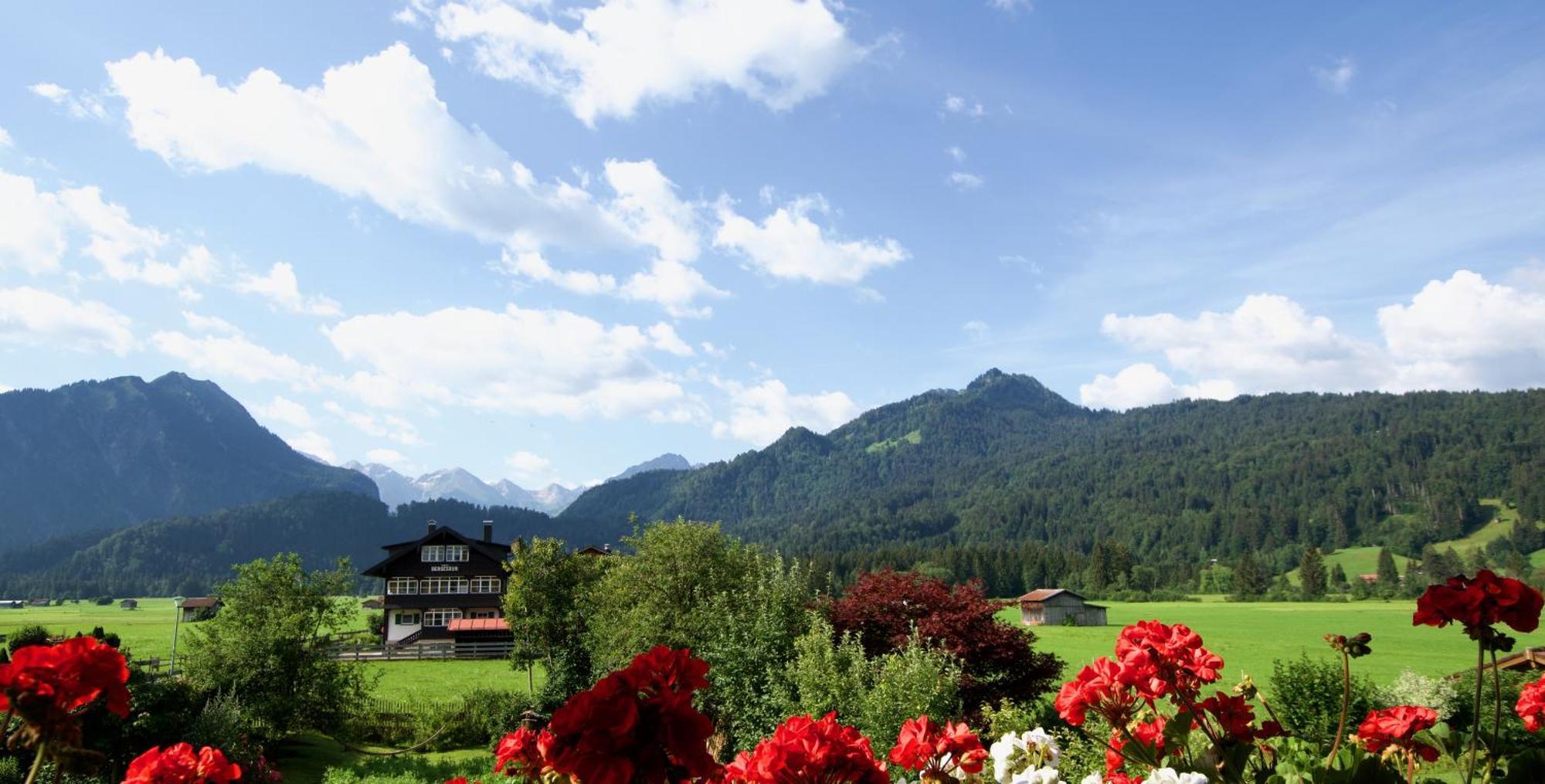 Haus Jahreszeiten Oberstdorf Exterior photo